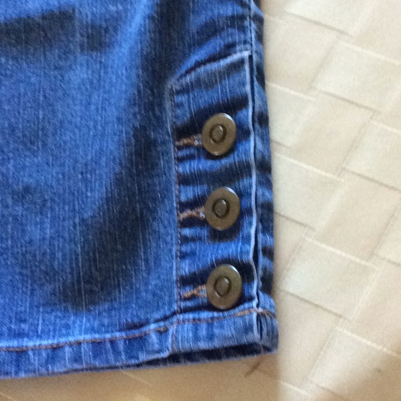 Ruby Rd crop jeans - Picture 2 of 4